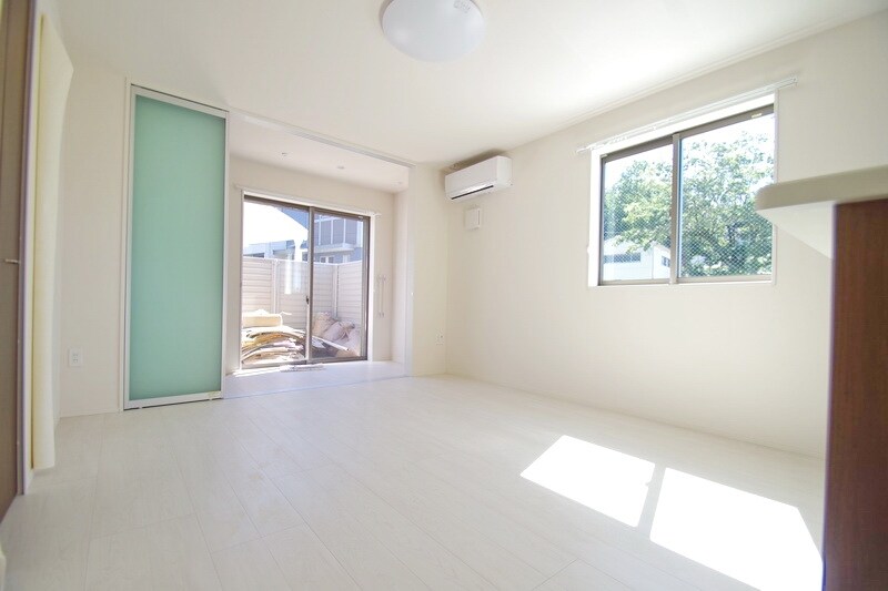 ミラドール・Iの物件内観写真