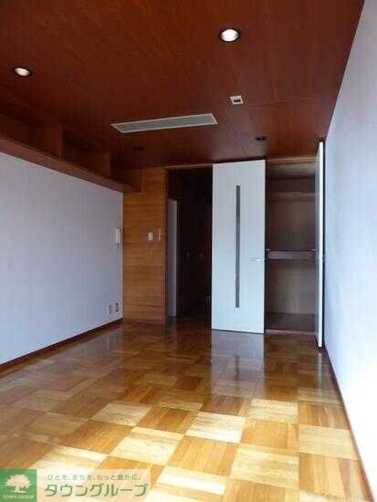 ステアーズアパートメントの物件内観写真