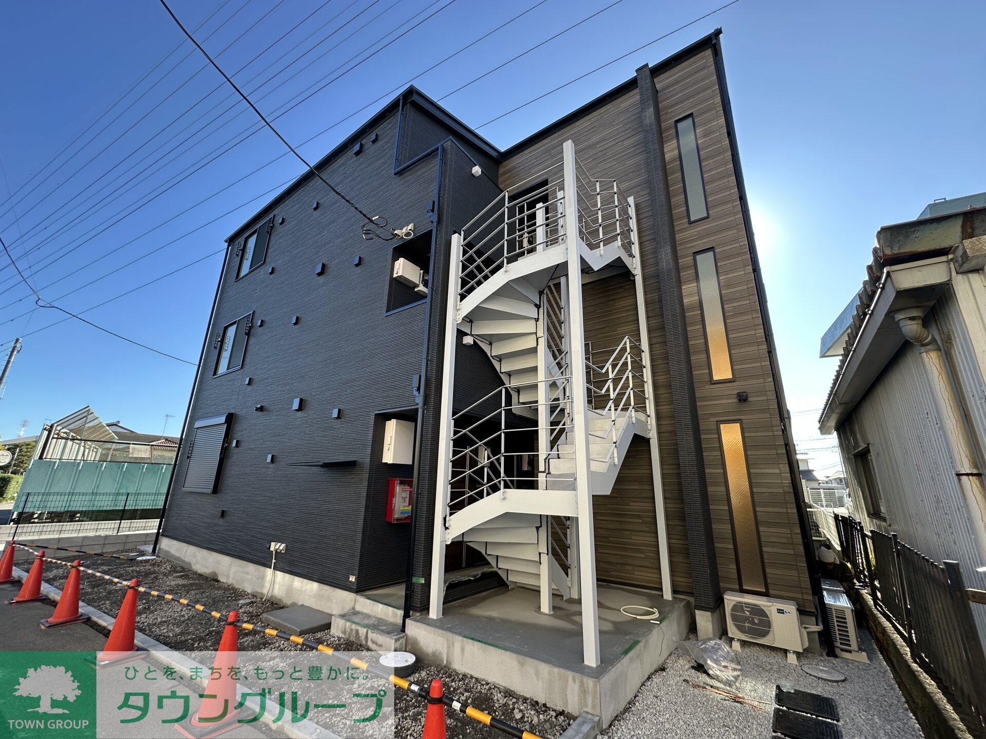 アザーレ・パッシオ本厚木Aの物件外観写真