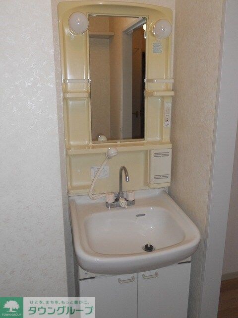 リヴェールBの物件内観写真