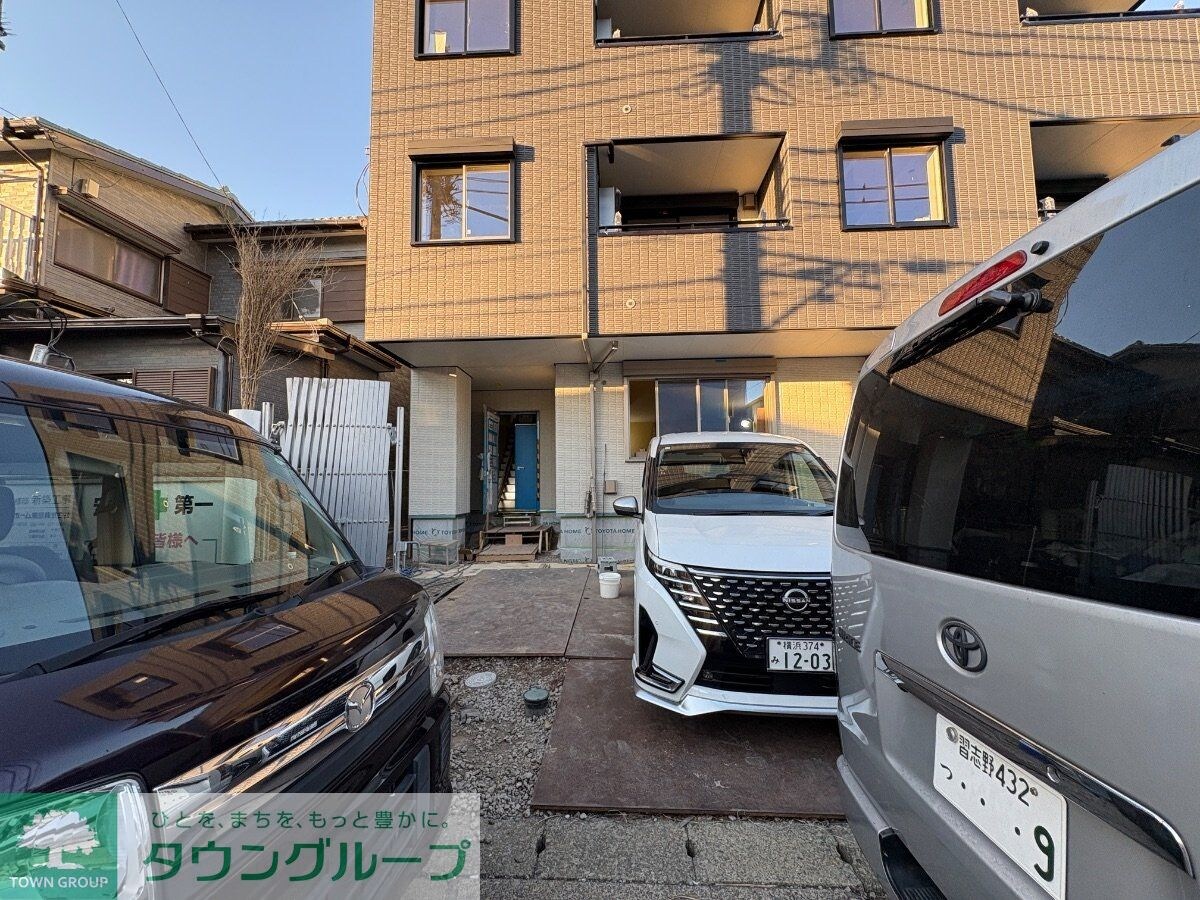 クイーンズ6の物件内観写真