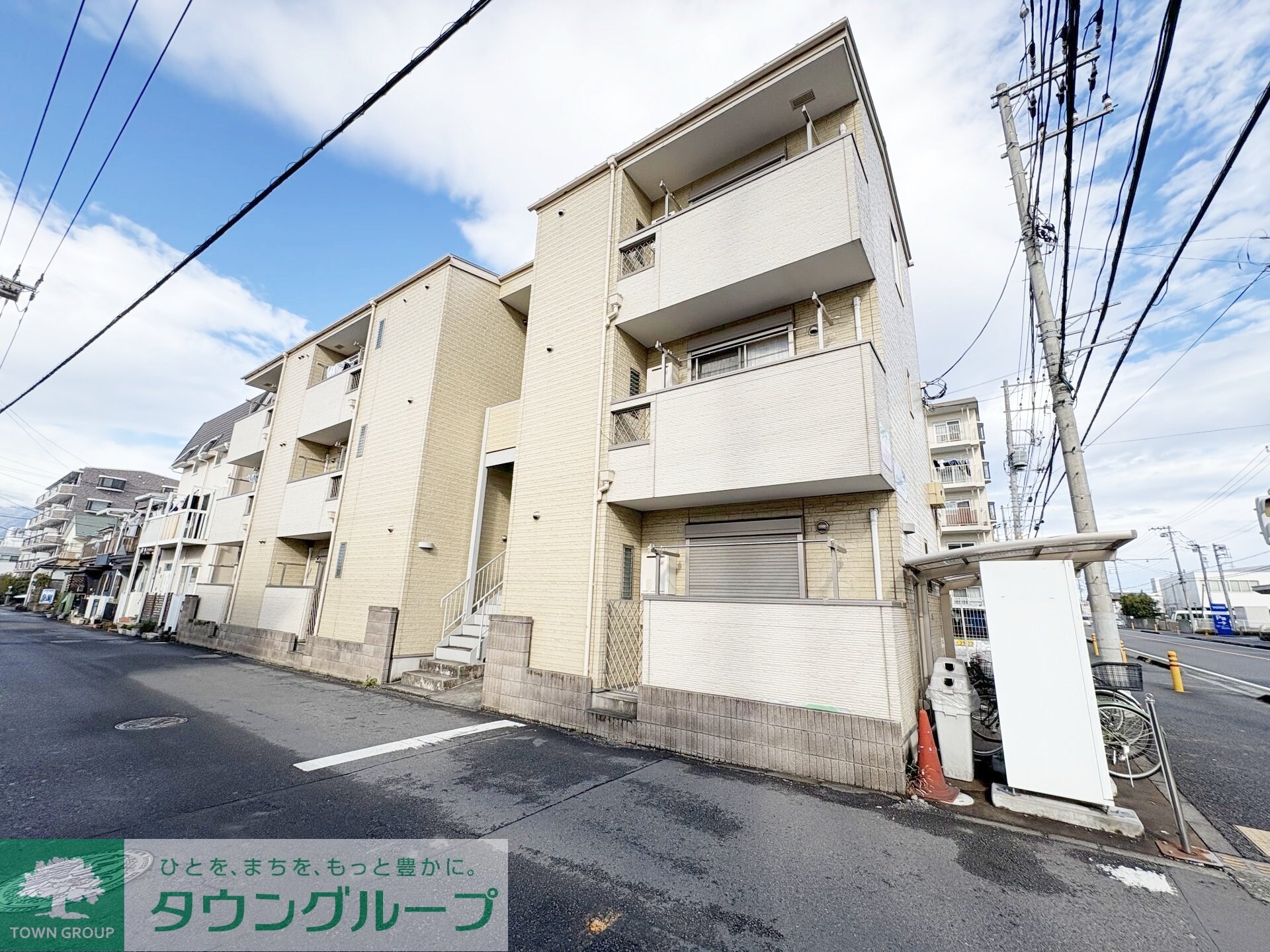 プラチナレジデンスの物件外観写真