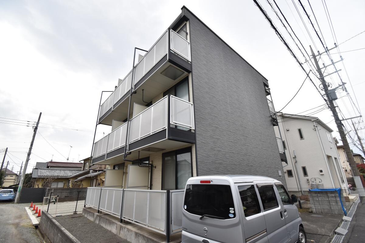 レオパレスＭ＆Ｋの物件外観写真