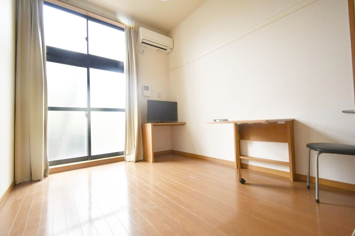 レオパレスセレブレイションの物件内観写真