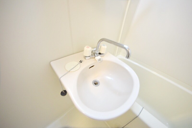 レオパレスブルースカイ　阿久和の物件内観写真