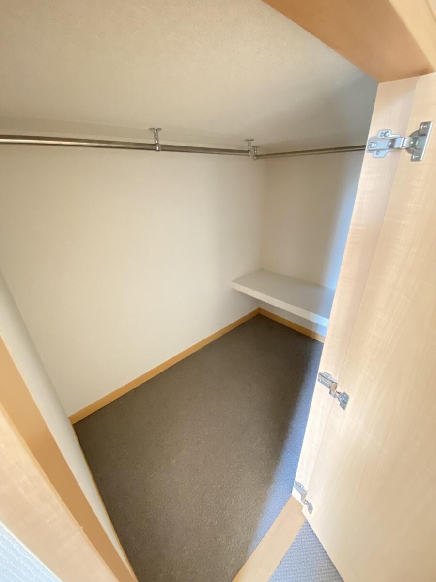 レオパレスハレ　マレコの物件内観写真