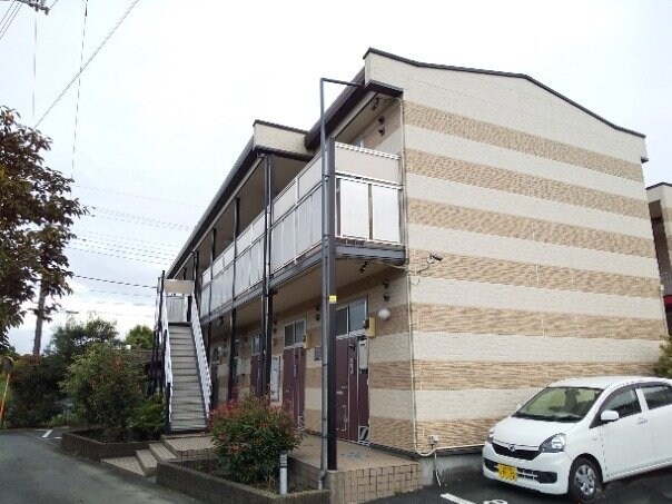 レオパレスベル　ツリーIIの物件外観写真