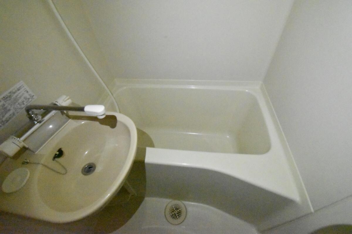 レオパレス鶴園の物件内観写真