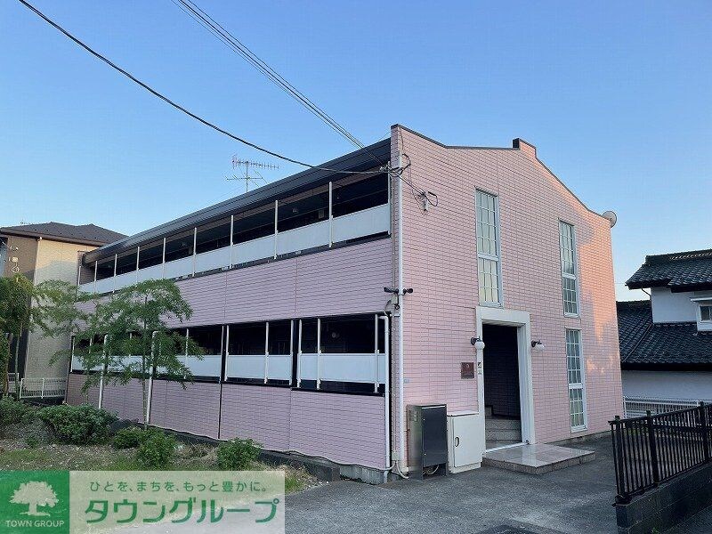 レオパレスサンハイツIIの物件外観写真