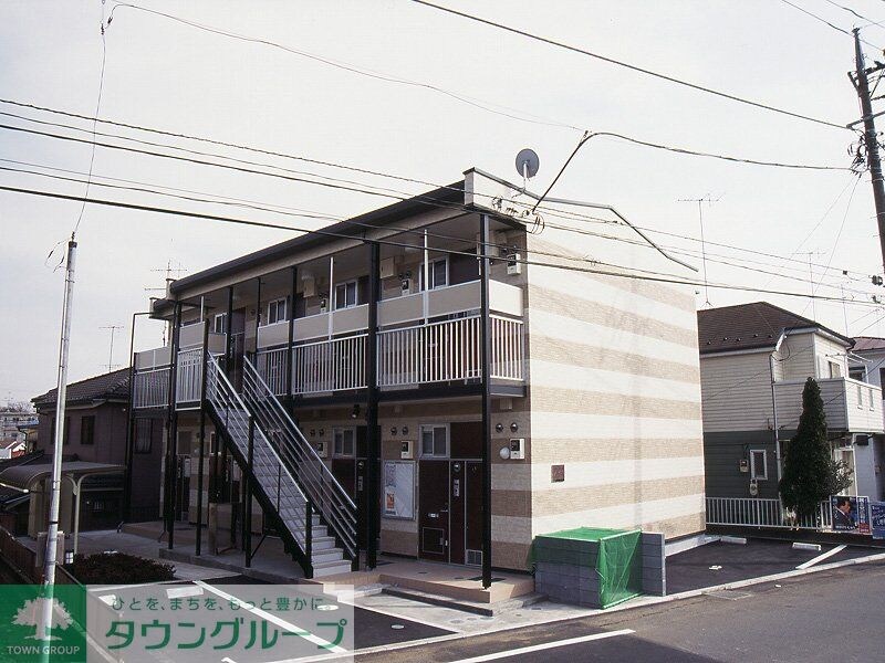 レオパレスブルースカイ　阿久和の物件外観写真