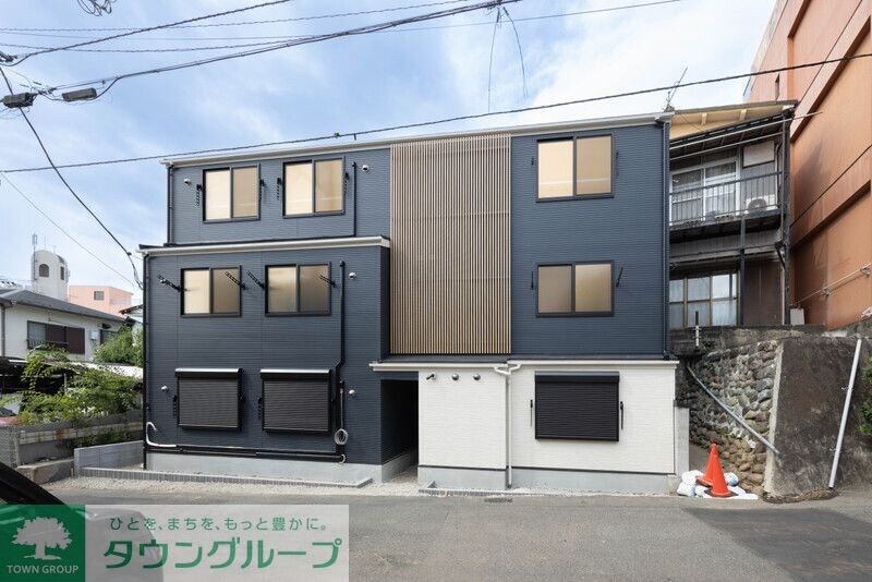 アザ－レ・ソーニョ座間の物件外観写真