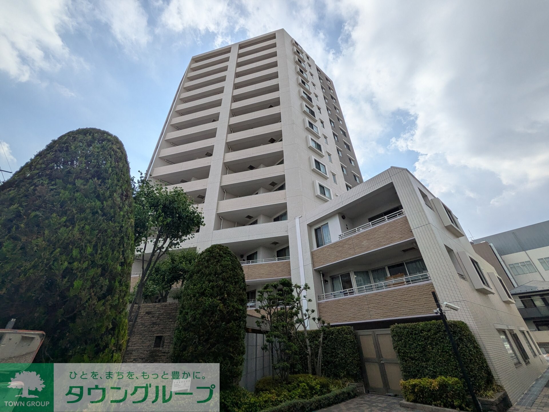 プラウド南林間の物件外観写真