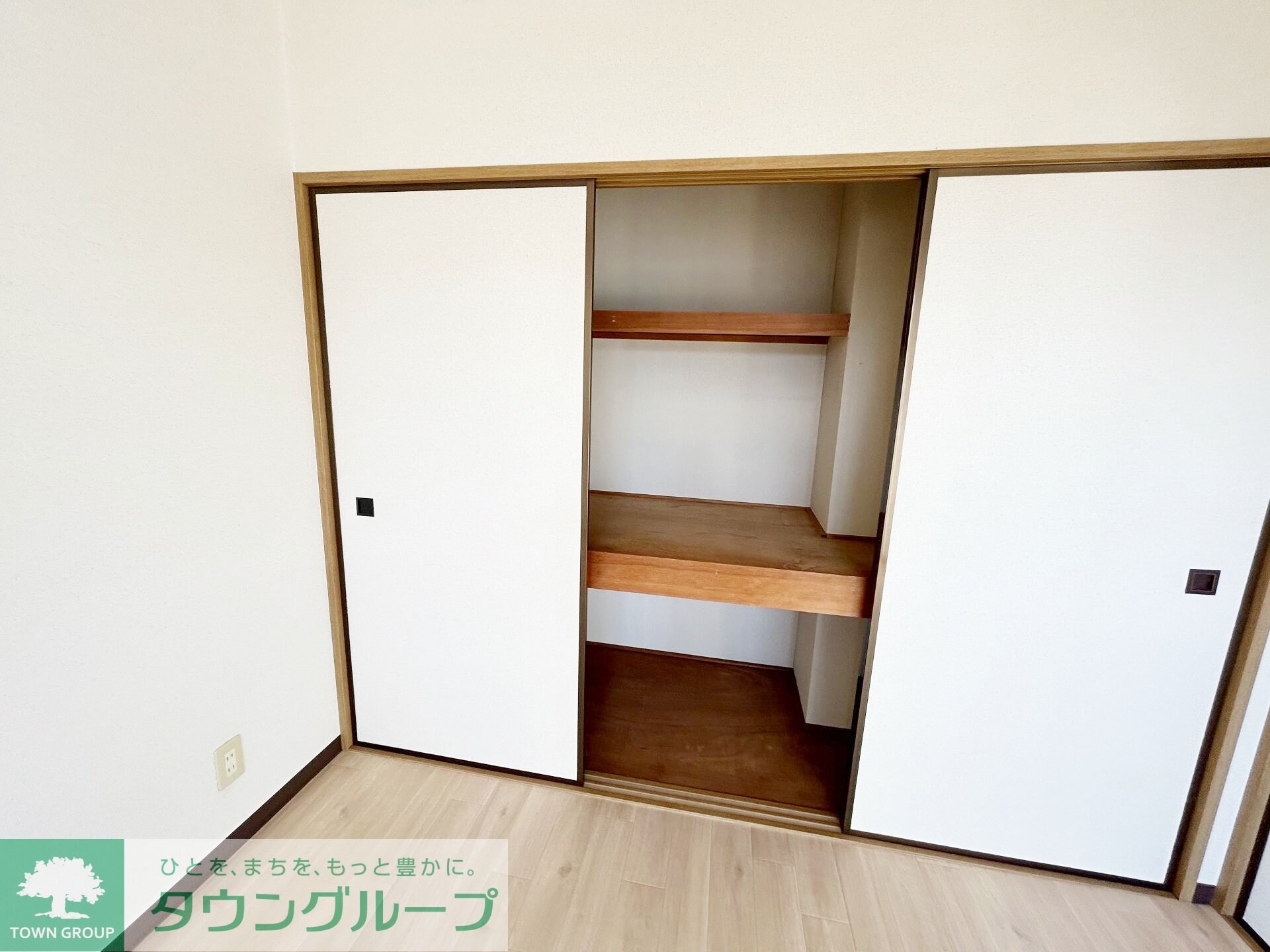 ニューバリアの物件内観写真