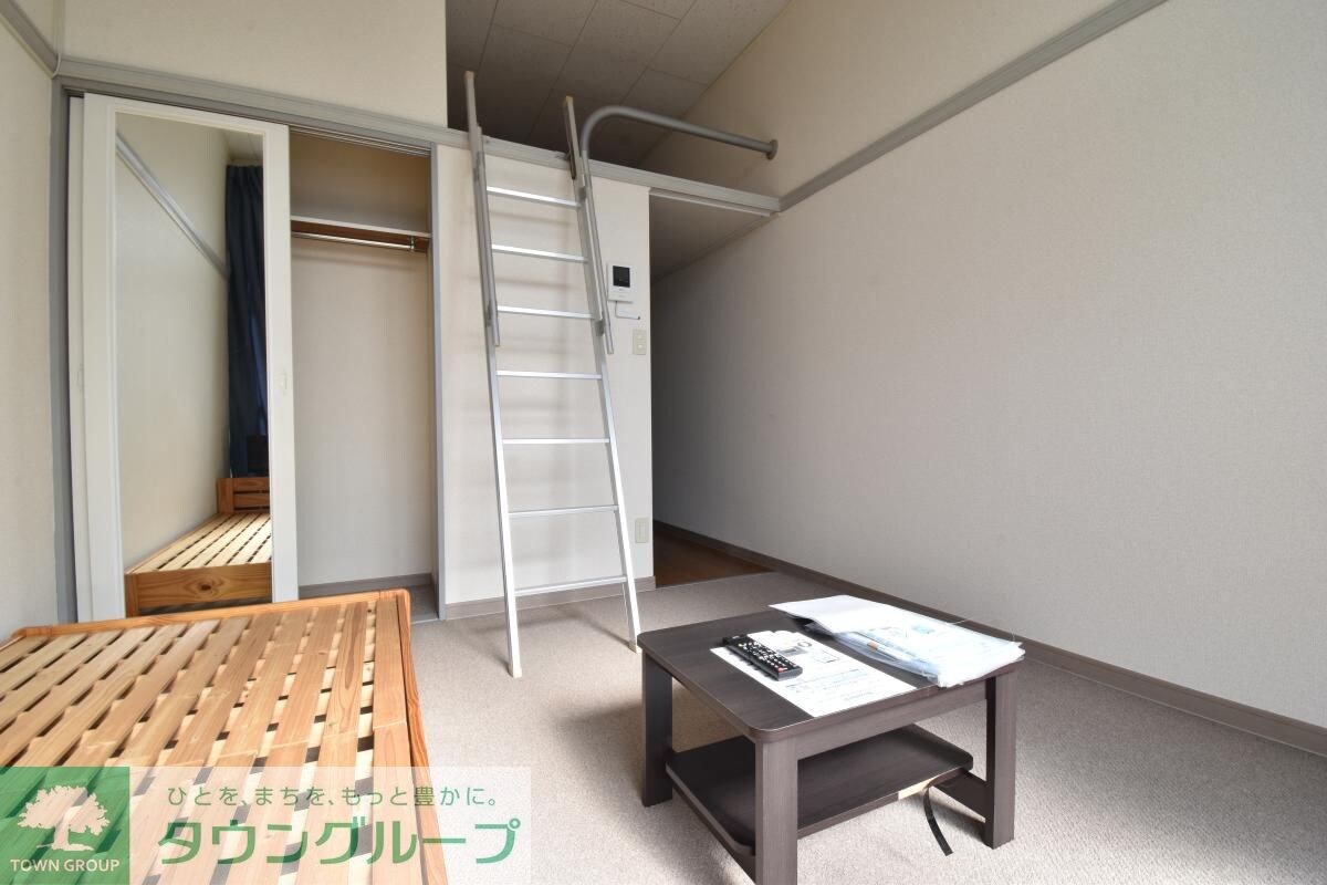 レオパレス鶴園の物件内観写真