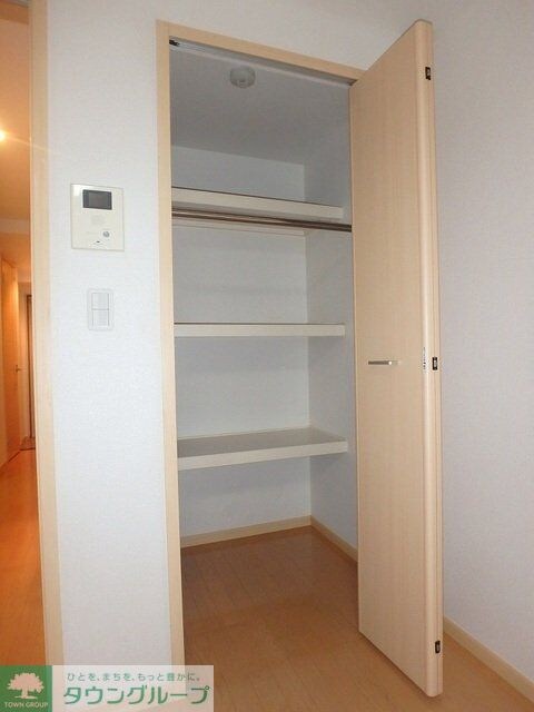 インサイド　レターの物件内観写真