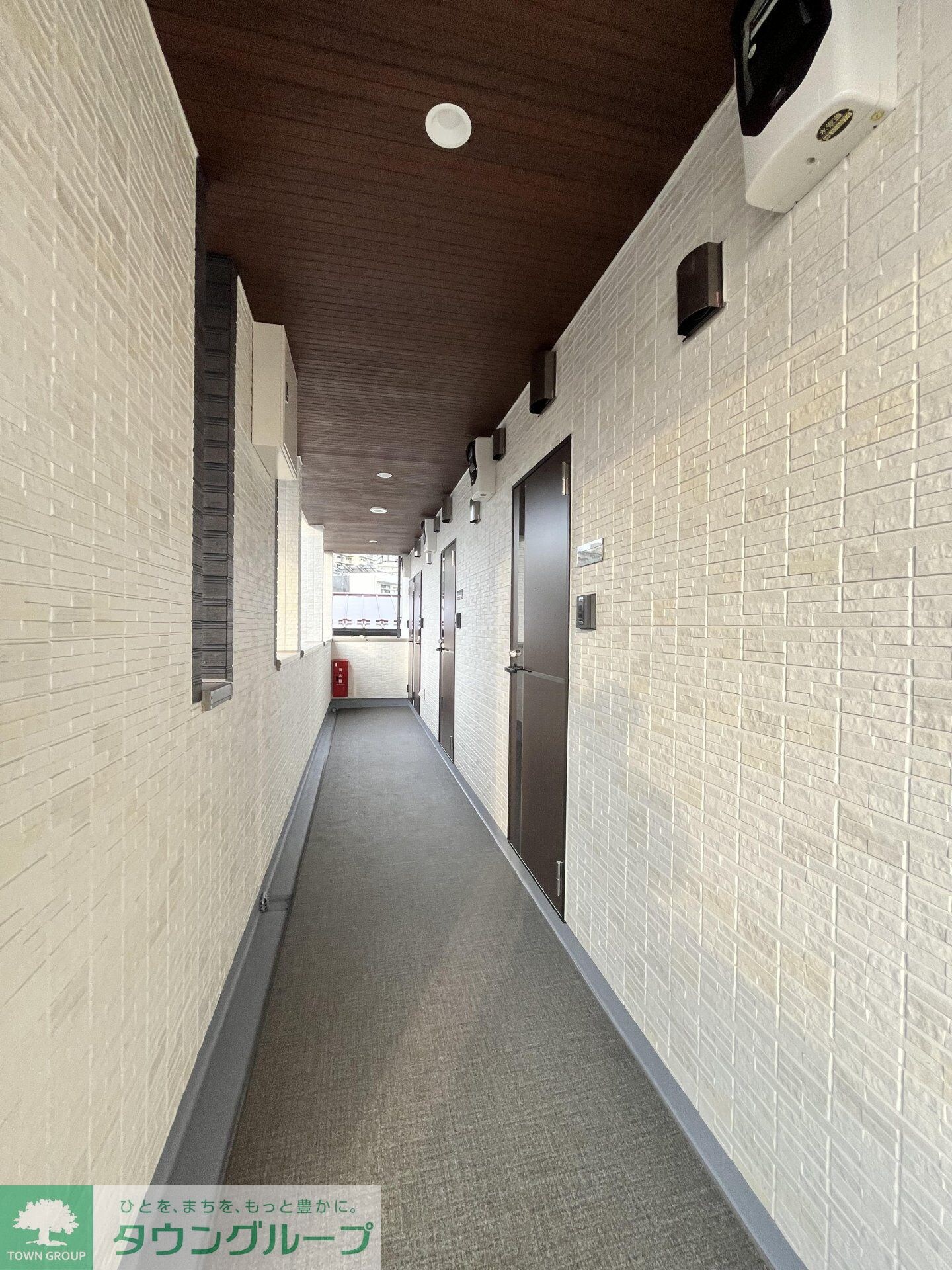 ラージフィールドIIの物件内観写真