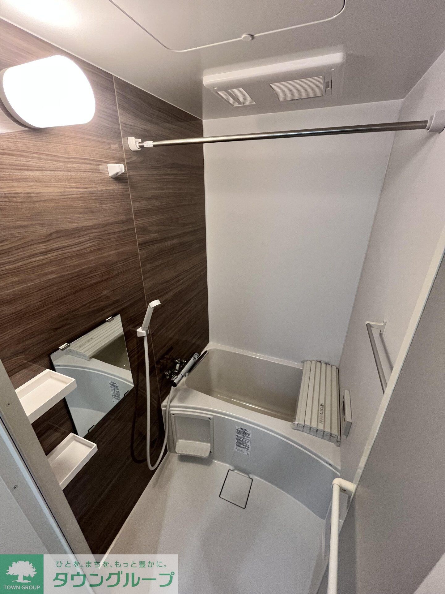 ラージフィールドIIの物件内観写真