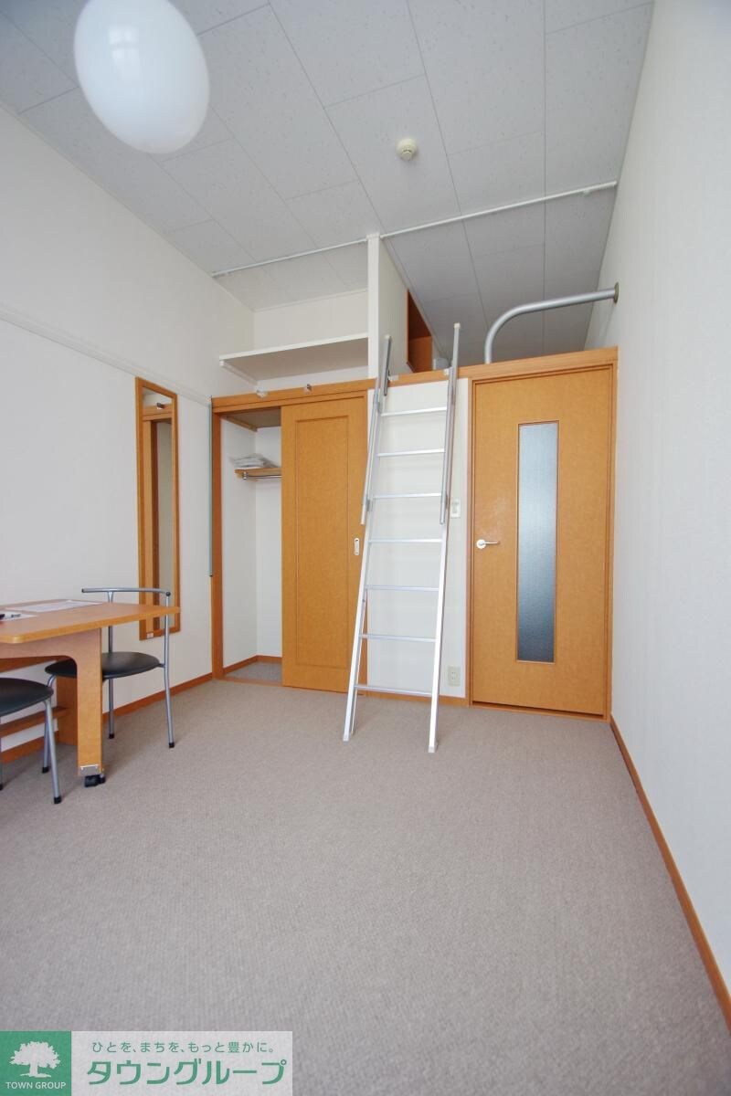 レオパレスレコルテ松ヶ枝の物件内観写真