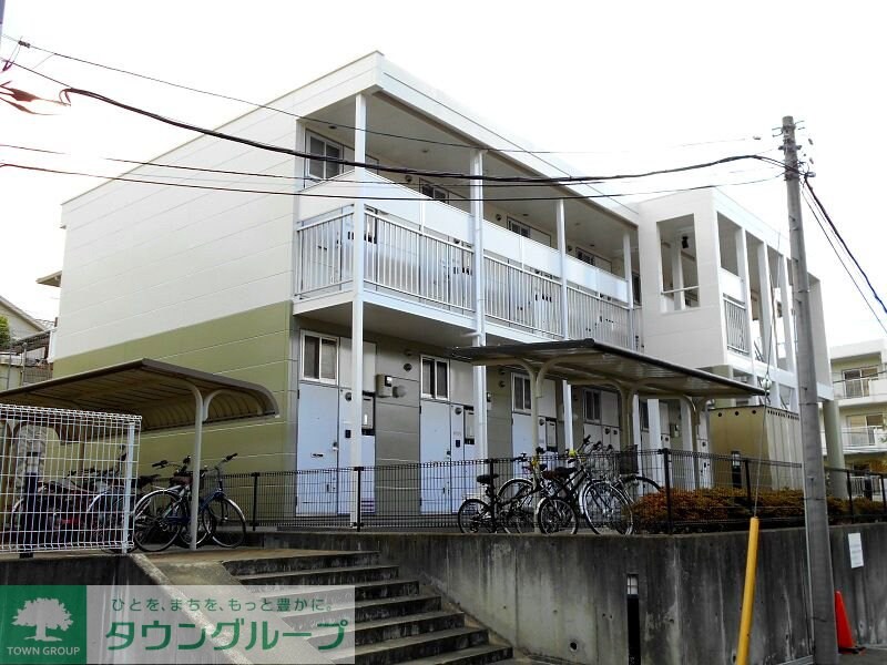 レオパレスドミールの物件外観写真