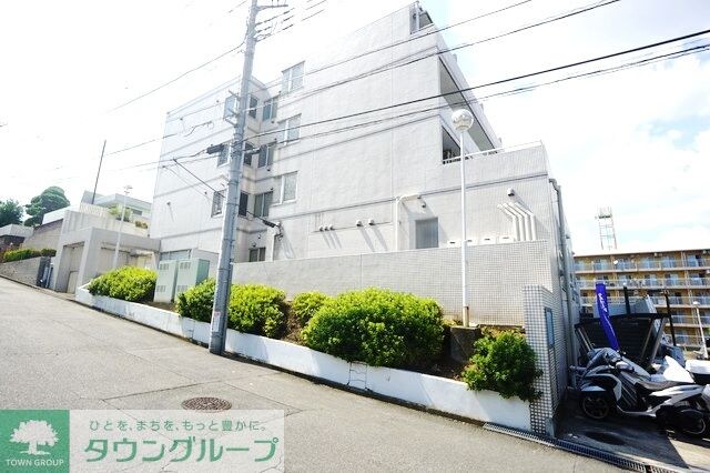 メゾン・ド・ヴィレ鷺沼の物件外観写真