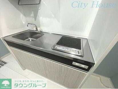 Sri Pullanna Ikutaの物件内観写真