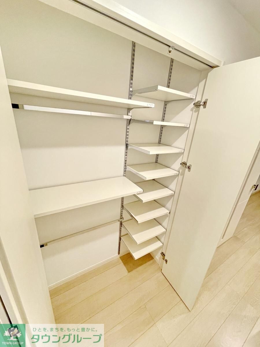 THREE　ISLANDの物件内観写真