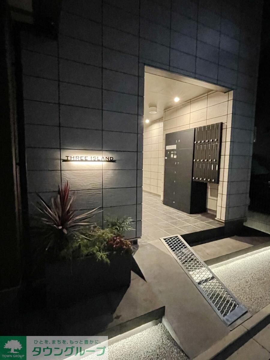 THREE　ISLANDの物件内観写真