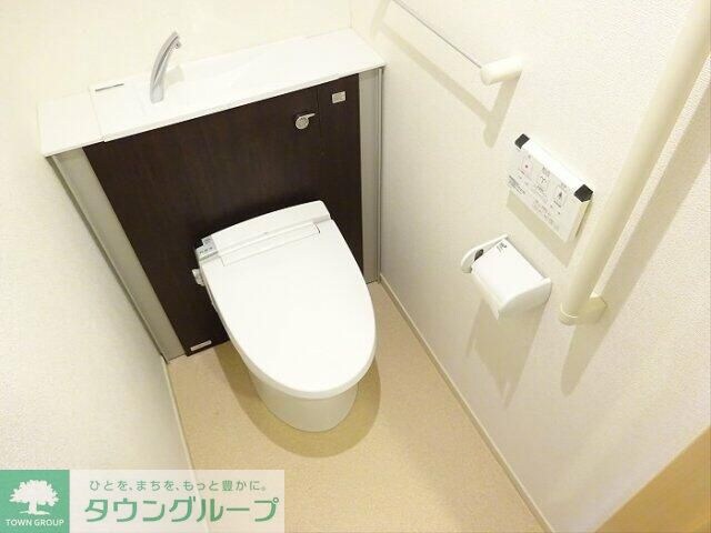 シュトラール赤堤の物件内観写真