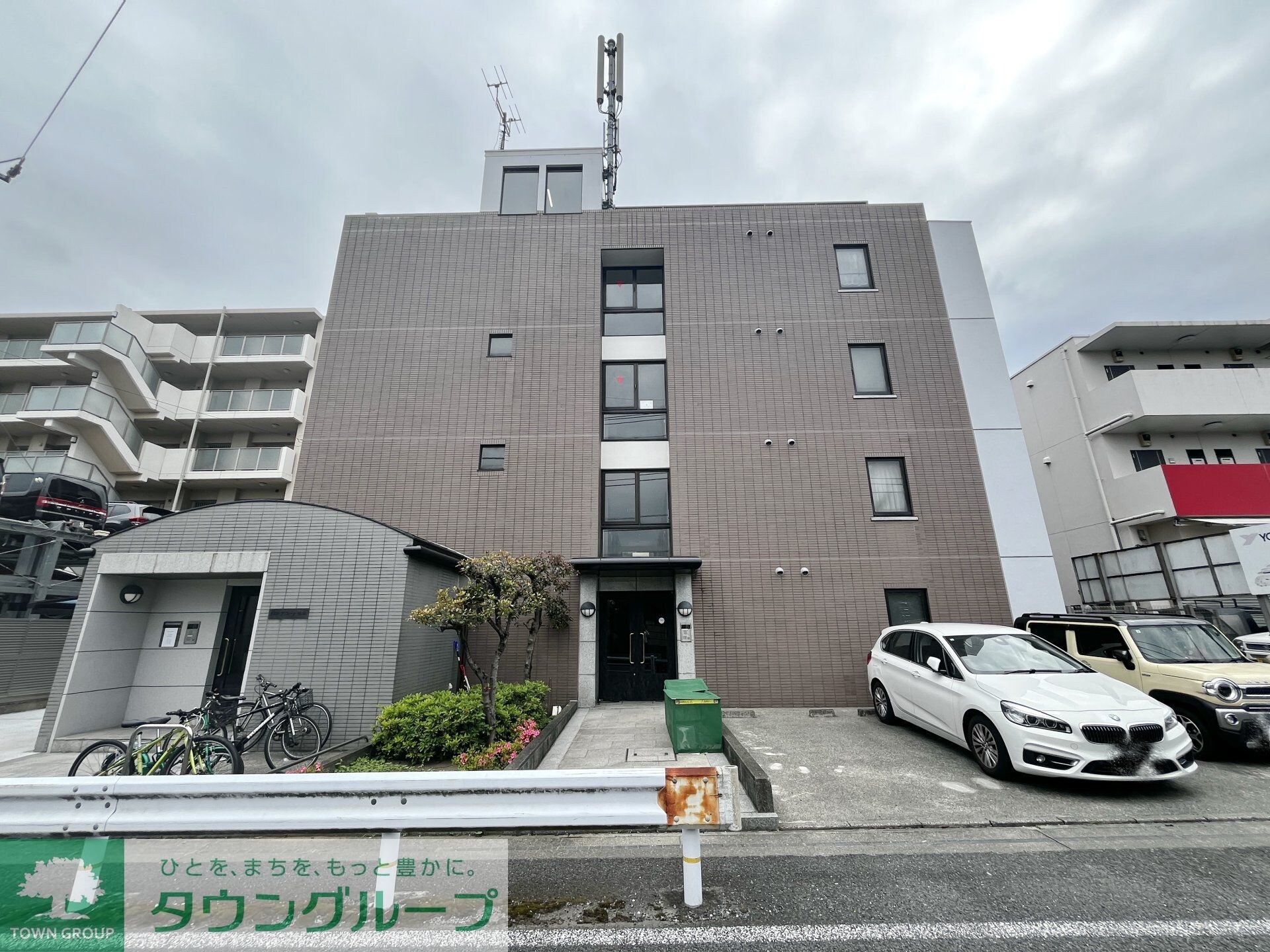 ドム・アコード協栄の物件外観写真