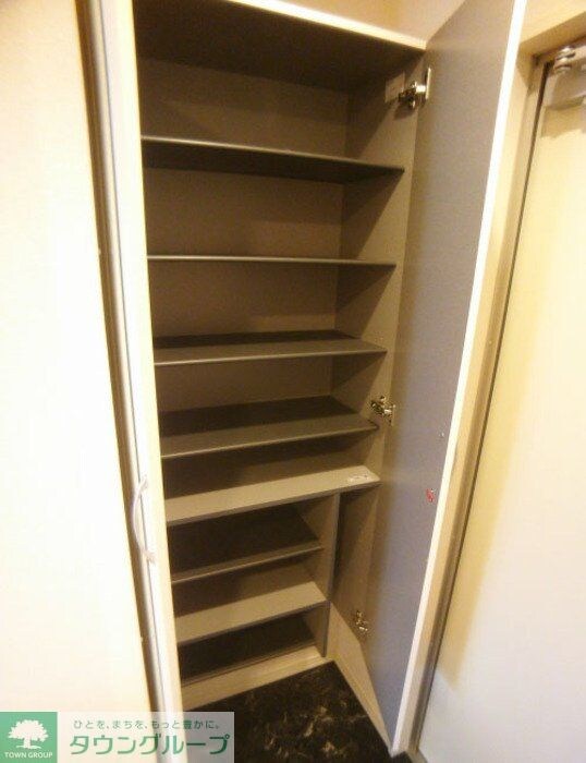 ラ・セーヌの物件内観写真