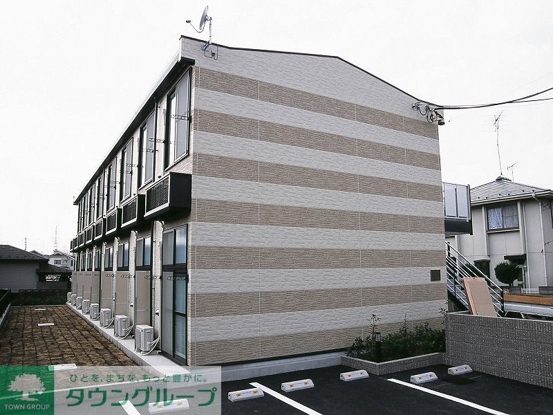 レオパレス小柳町IIの物件外観写真