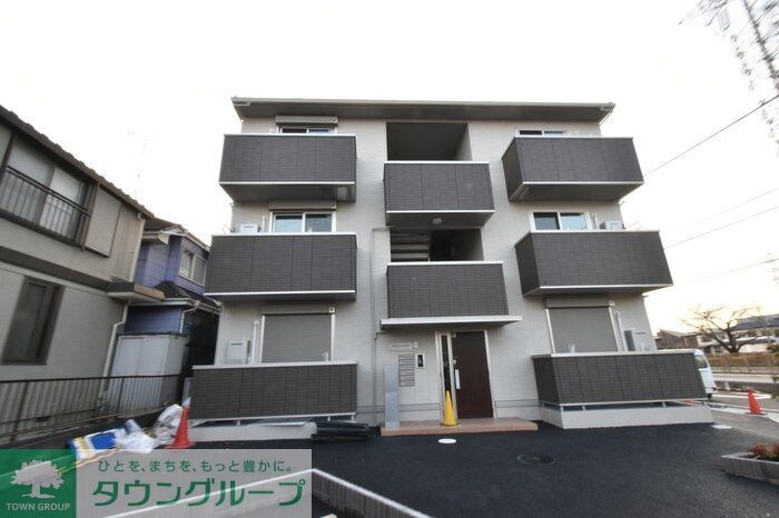 メタルフォックスの物件外観写真