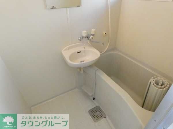 セントラルヒルズBの物件内観写真