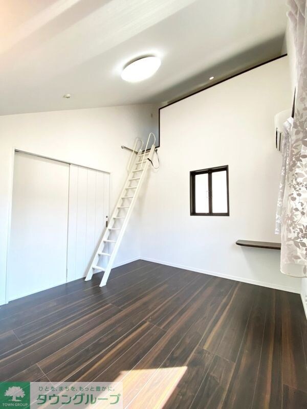 散田町４丁目貸家の物件内観写真