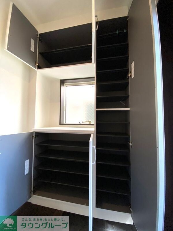 散田町４丁目貸家の物件内観写真