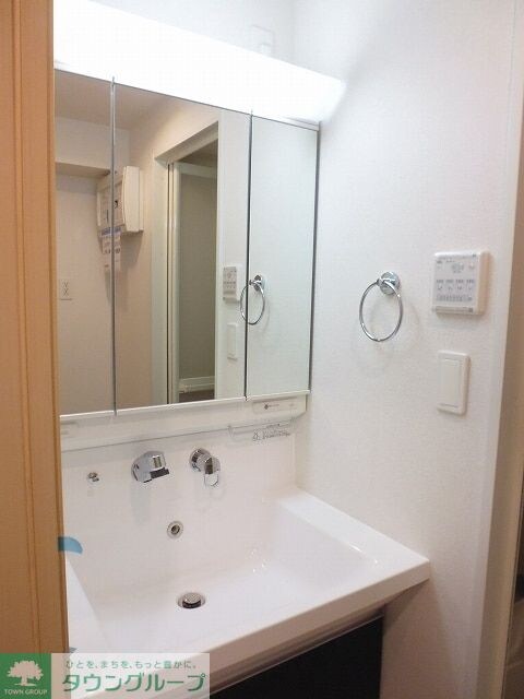 リリー・ヒルズの物件内観写真