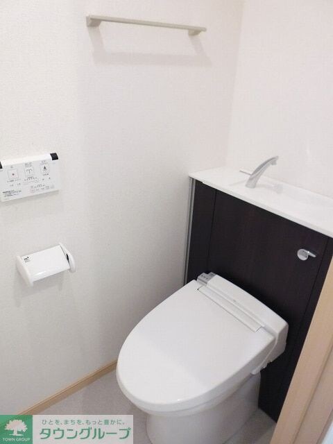 リリー・ヒルズの物件内観写真