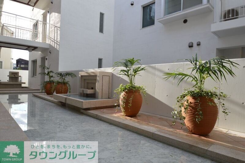 ＬＡＮＡＩ　ＧＲＡＣＥ　ＫＵＮＩＴＡＣＨＩの物件内観写真