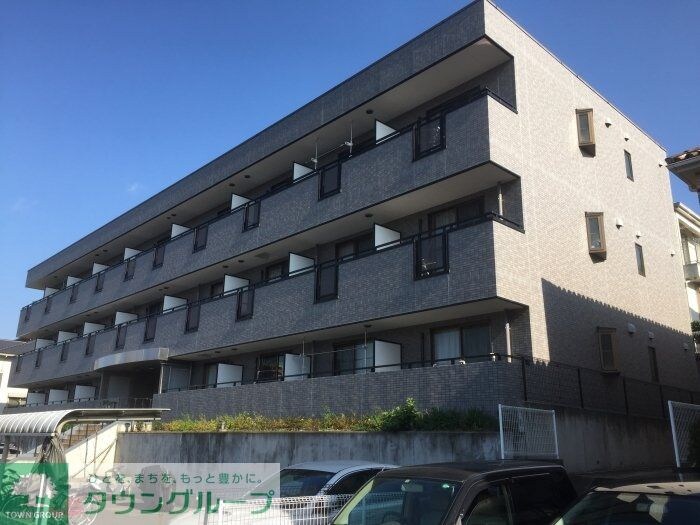 ラ・プランタンの物件外観写真