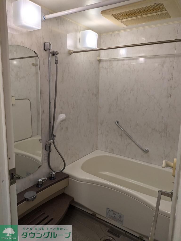 ガーデンズ国立東館の物件内観写真