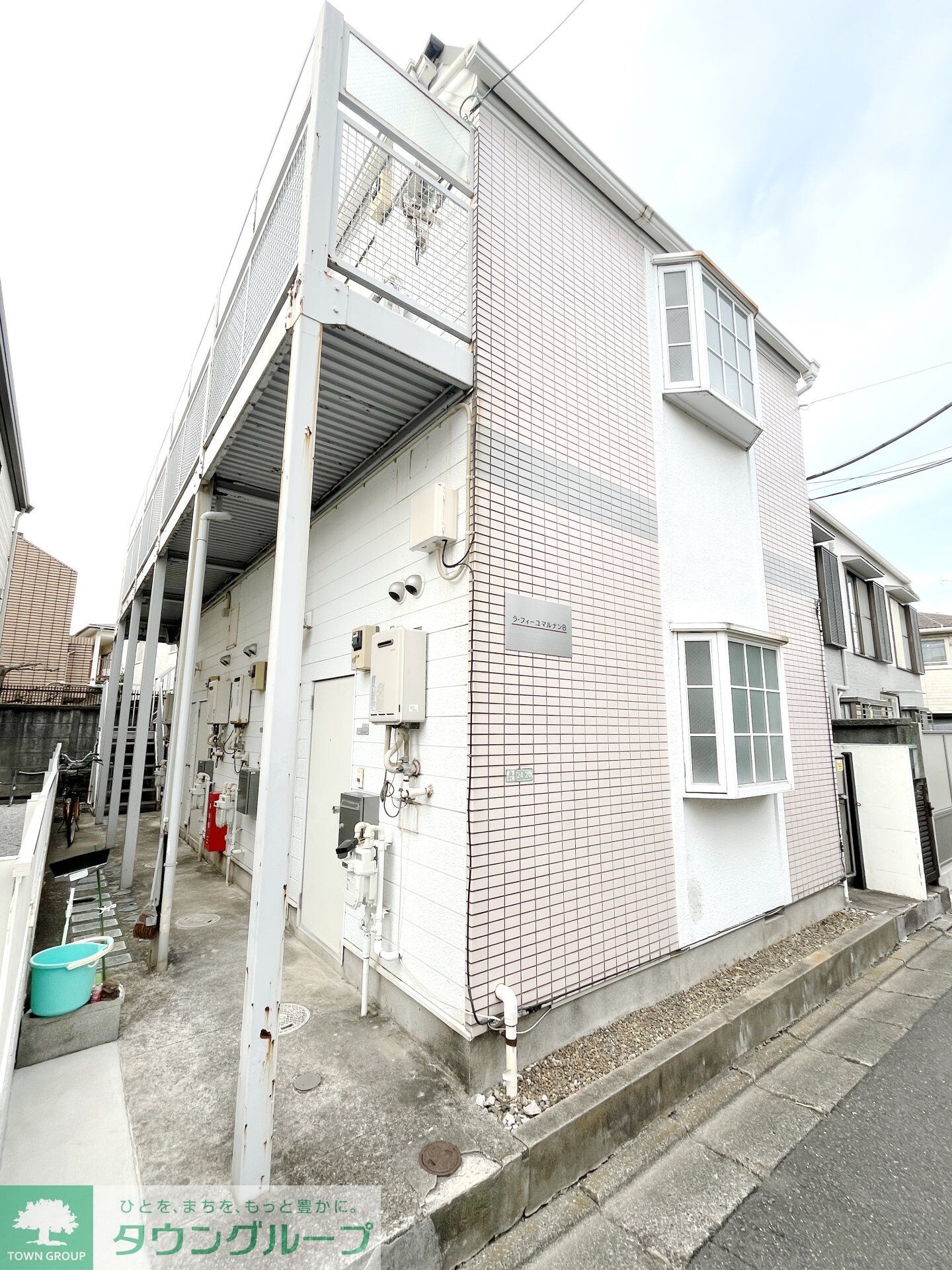 ラ・フィーユマルナンＢの物件外観写真