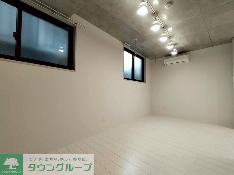 Fons Lucis Izumiの物件内観写真