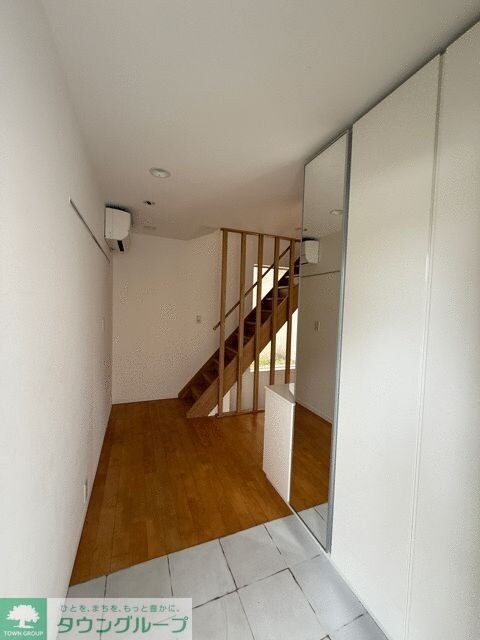 ガーデンコート成城ＵＮＩＴＥＤ　ＣＵＢＥＳの物件内観写真