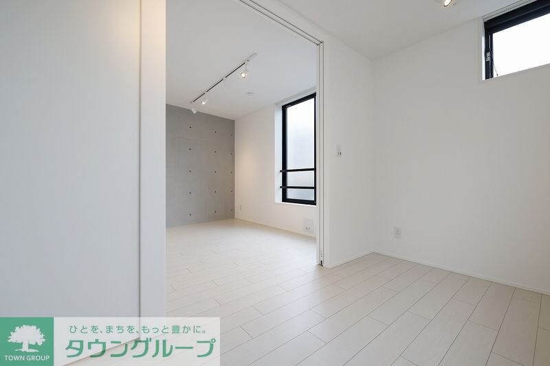 Fullea若林の物件内観写真