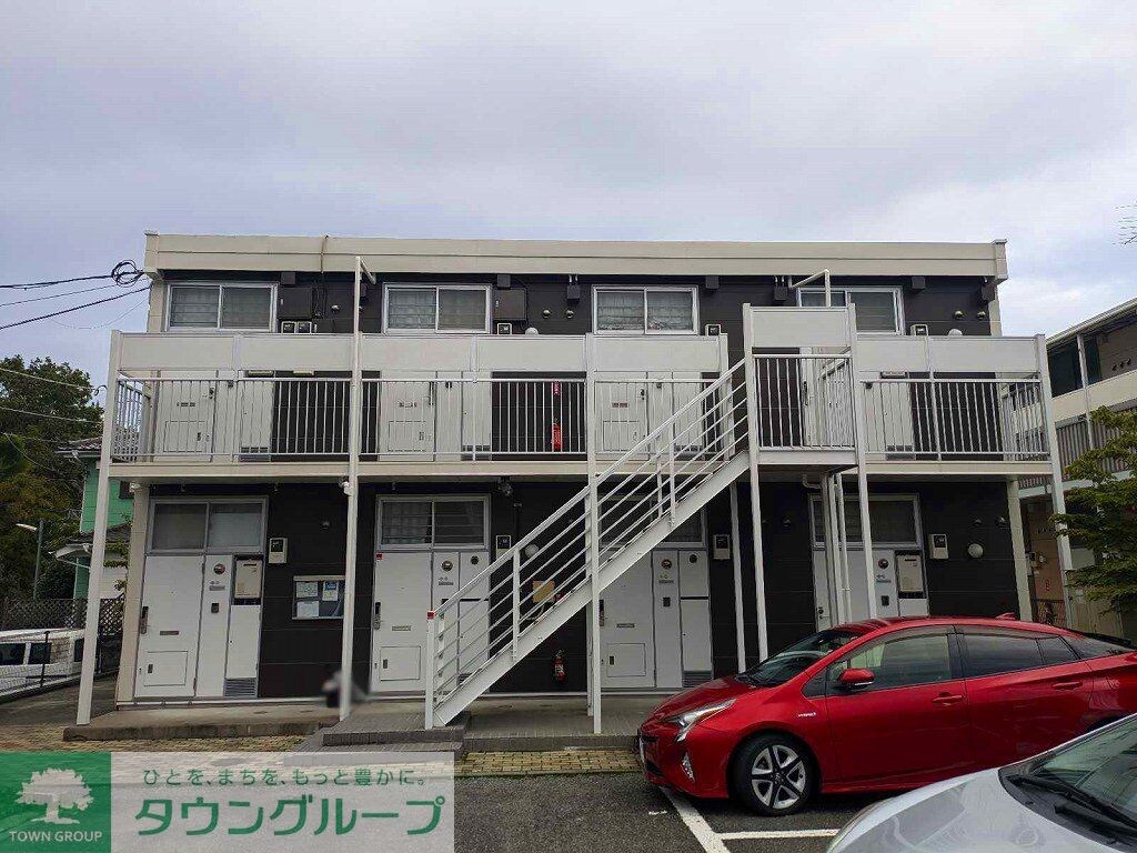 レオパレスラ・ポールの物件外観写真