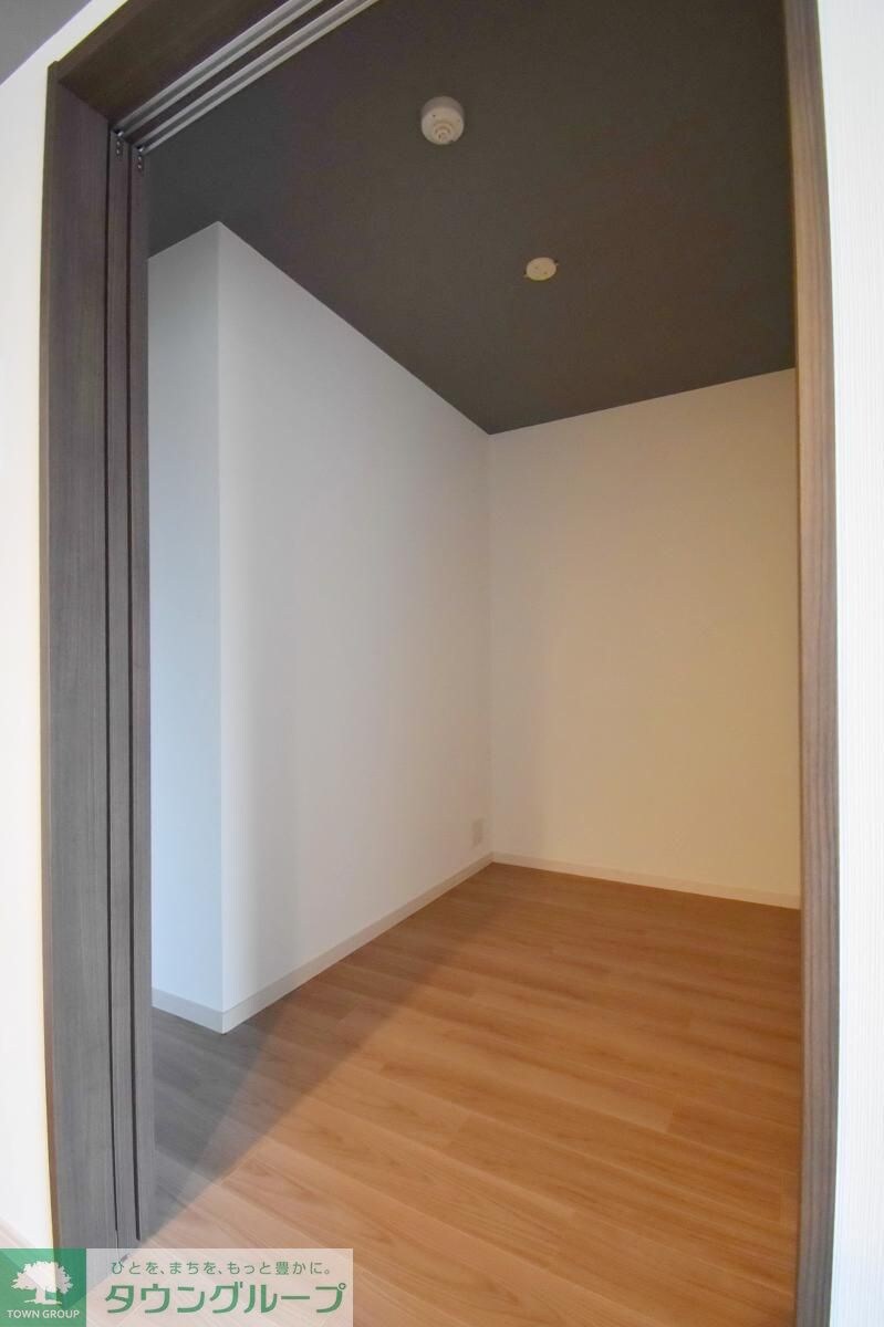 ウェルスクエアイズム下北沢ＷＥＳＴの物件内観写真