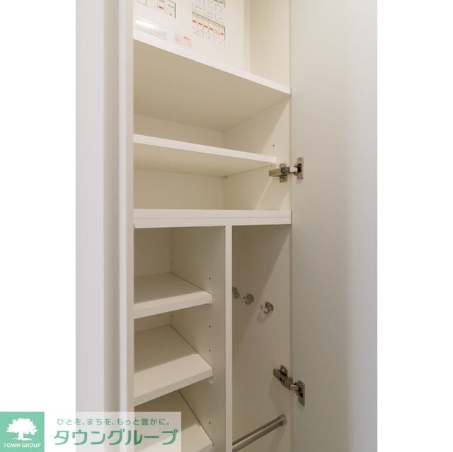 アヴァンカーサ三鷹の物件内観写真