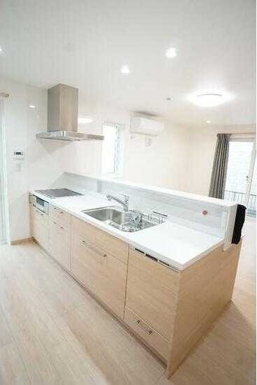 キャバン・ソレイユの物件内観写真