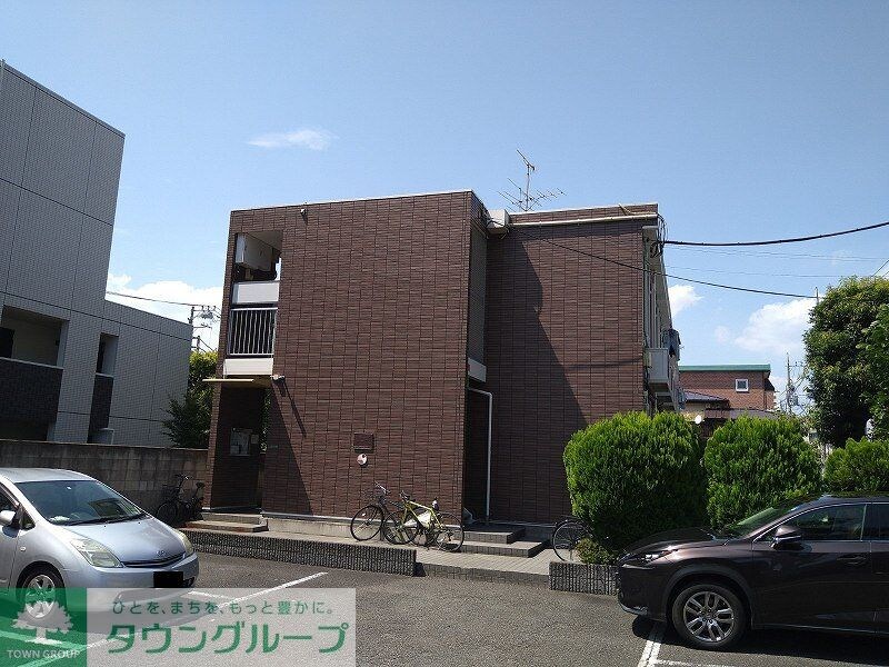 レオパレスコアの物件外観写真