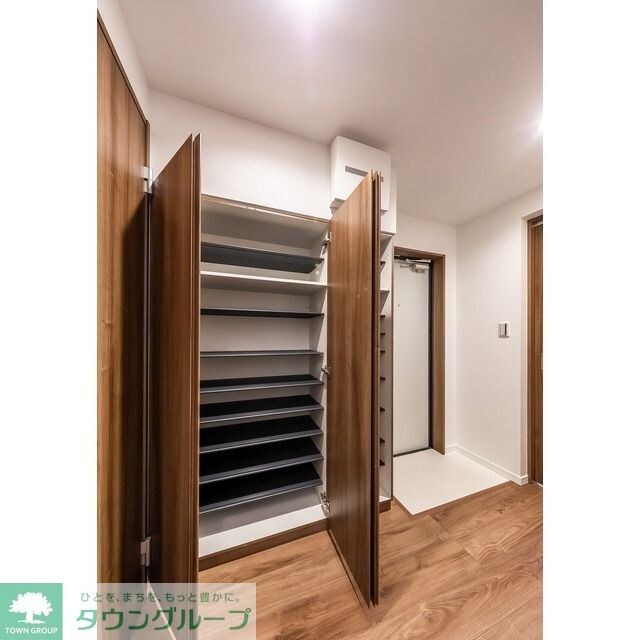 ウェルスクエア下北沢の物件内観写真